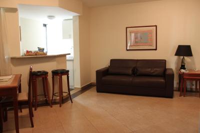 فرتون رسیدنس اند اکسکوتیو سرویس