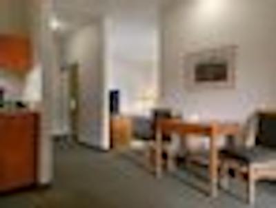 دز این مدیسین هات