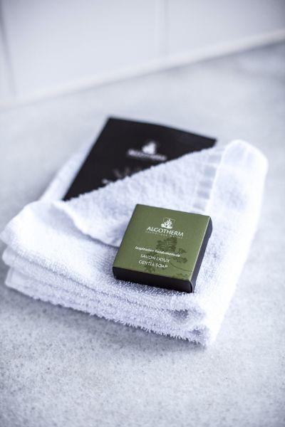 دیکر اند دیجز فنیس