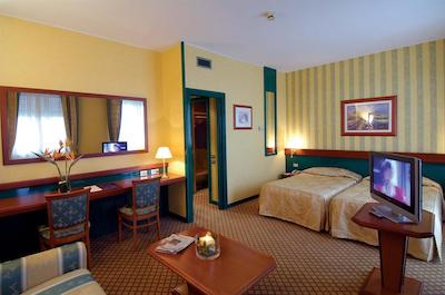 اتاهتل کوارک