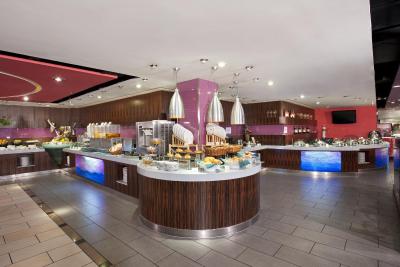 هالیدی این داون تاون بیجینگ