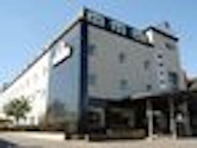 رامادا لندن اسود رویسلیپ