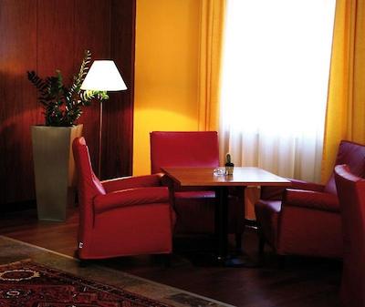 گلبو پلازا هتل ویلاچ