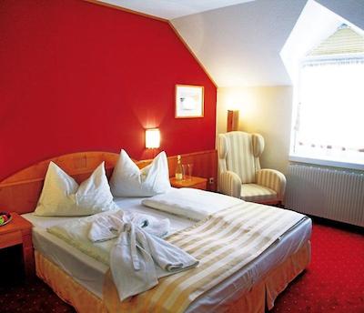 گلبو پلازا هتل ویلاچ