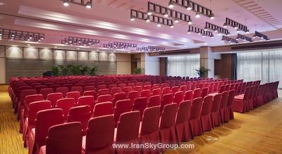 هالیدی این تمپل آو هیون