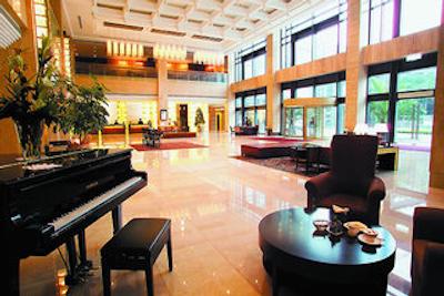 هالیدی این تمپل آو هیون