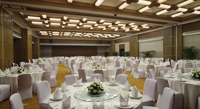 هالیدی این تمپل آو هیون