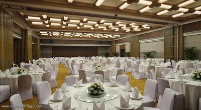 هالیدی این تمپل آو هیون