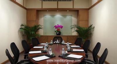 هالیدی این تمپل آو هیون