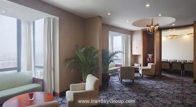 هالیدی این تمپل آو هیون