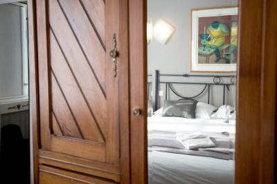 هتل رمند 4 تولوس