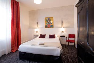 هتل رمند 4 تولوس