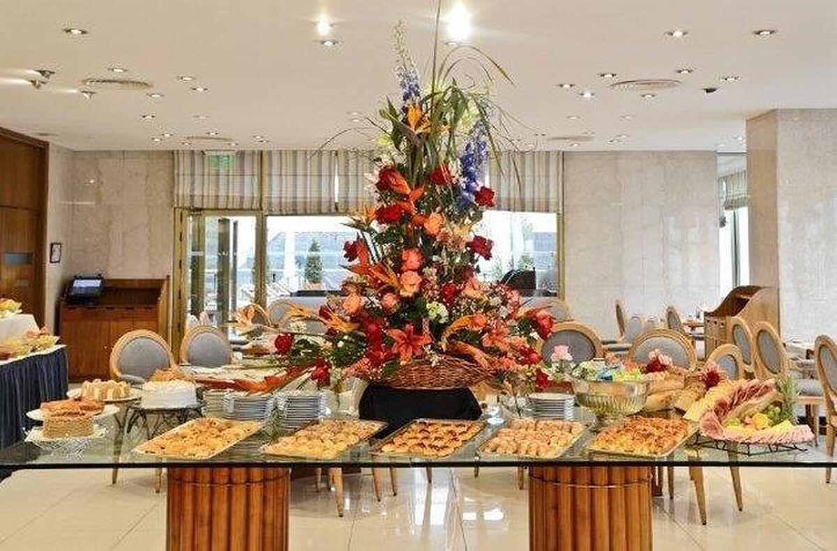 کستا گالانا هتل گران لوجو