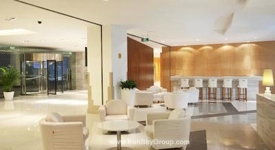 هالیدی این اکسپرس مینزویوان