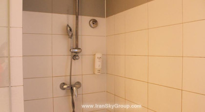 هالیدی این اکسپرس مینزویوان