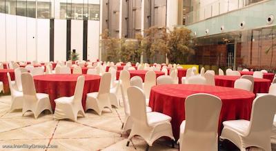 هالیدی این اکسپرس مینزویوان