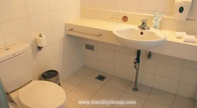 هالیدی این اکسپرس مینزویوان