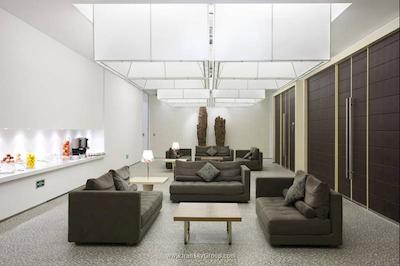 هالیدی این اکسپرس مینزویوان