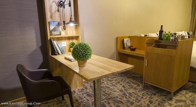 هالیدی این اکسپرس مینزویوان