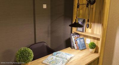 هالیدی این اکسپرس مینزویوان