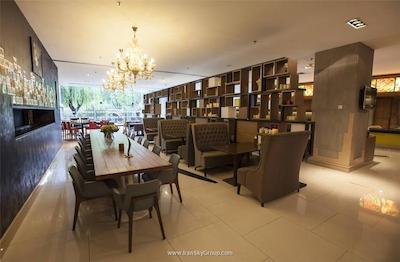 هالیدی این اکسپرس مینزویوان