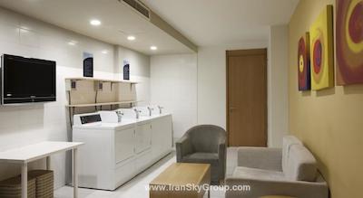 هالیدی این اکسپرس مینزویوان