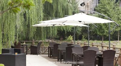 هالیدی این اکسپرس مینزویوان