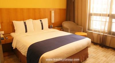 هالیدی این اکسپرس مینزویوان