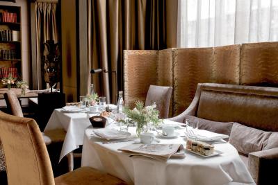 هتل اسپریت ساینت جرمین