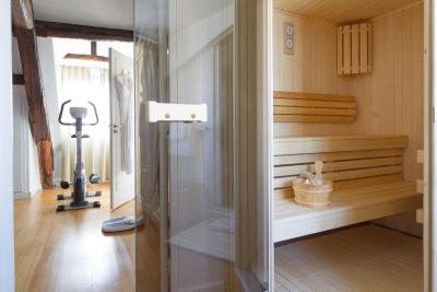 هتل اسپریت ساینت جرمین