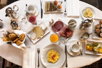 هتل اسپریت ساینت جرمین