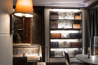 هتل اسپریت ساینت جرمین