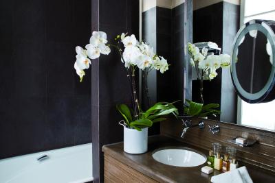 هتل اسپریت ساینت جرمین