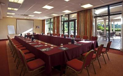 اتاهتل ویلا پامفیلی