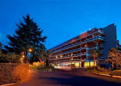 اتاهتل ویلا پامفیلی