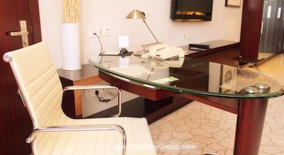 هالیدی این بیجینگ دشنگمن