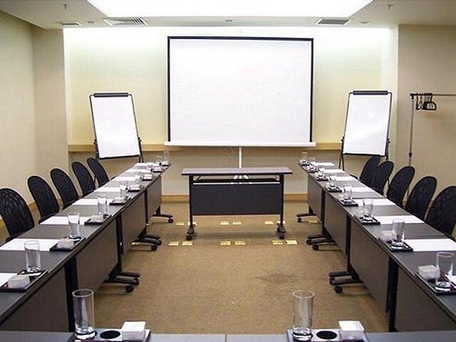 هالیدی این اکسپرس شانگدی