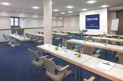 مرکور هتل مونچن آیرپرت فریسینگ