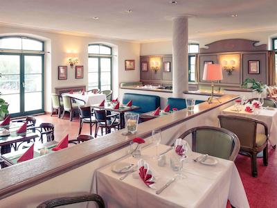 مرکور هتل مونچن آیرپرت فریسینگ