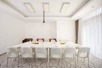 هالیدی این اکسپرس بیجینگ تمپل آو هیون