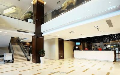 هالیدی این اکسپرس بیجینگ تمپل آو هیون