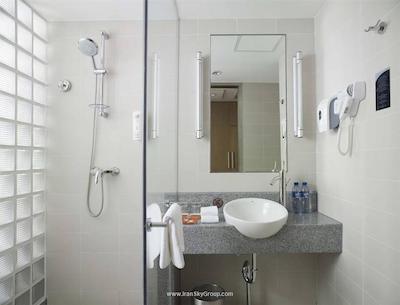 هالیدی این اکسپرس بیجینگ تمپل آو هیون