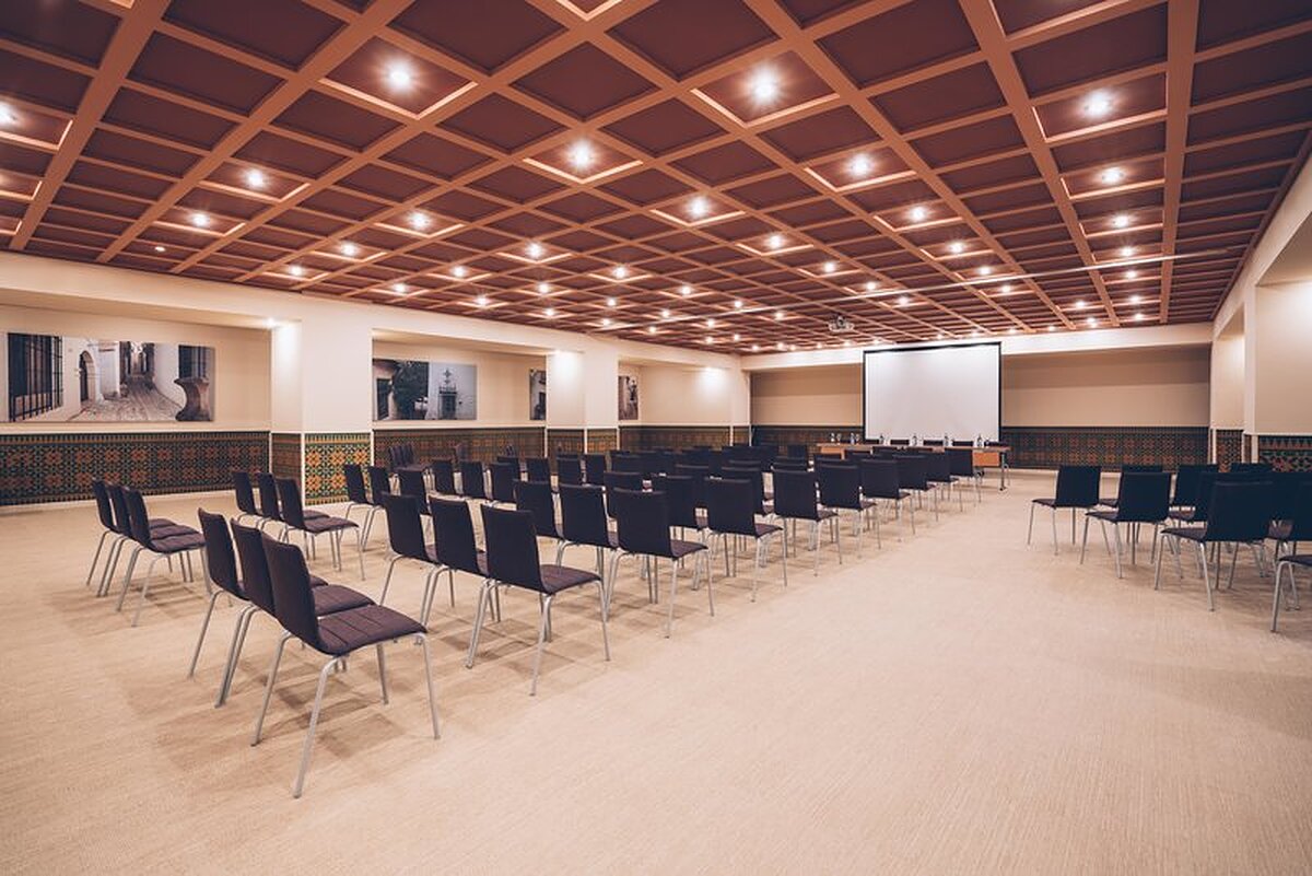 ایبرستار ماربلا کرال بیچ