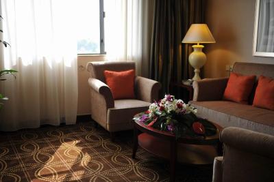 هنگشان پیکاردی هتل