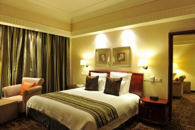 هنگشان پیکاردی هتل