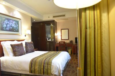 هنگشان پیکاردی هتل