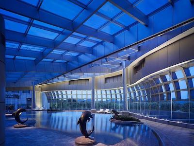 گراند هیات هانگزهو