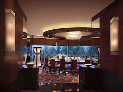 گراند هیات هانگزهو