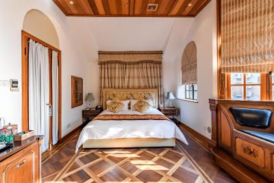 هنگشان مولر ویلا