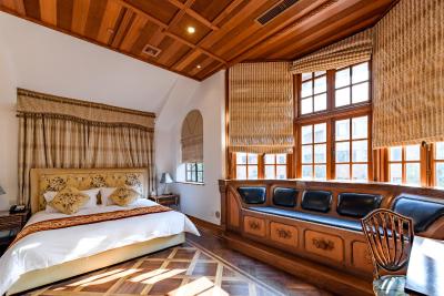 هنگشان مولر ویلا